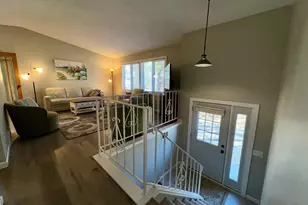 923 Lawnview Ave, Shoreview, MN 55126 - Photo 3