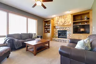 7568 Walnut Curve, Chanhassen, MN 55317 - Photo 15