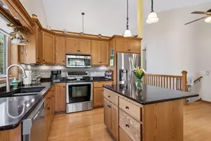 13890 Blanca Ct, Rosemount, MN 55068 - Photo 9