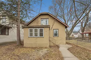 2811 Dupont Ave N, Minneapolis, MN 55411 - Photo 1