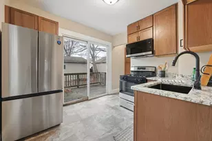 2811 Dupont Ave N, Minneapolis, MN 55411 - Photo 11