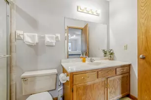 2333 Amberwood Dr, Woodbury, MN 55125 - Photo 19