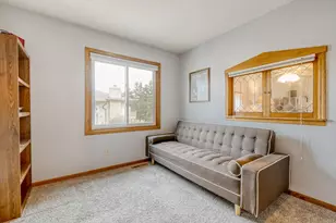 2333 Amberwood Dr, Woodbury, MN 55125 - Photo 17