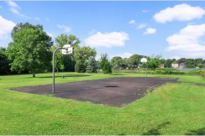 4533 Welcome Avenue N, Crystal, MN 55422 - Photo 25