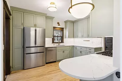 939 Linwood Avenue, Saint Paul, MN 55105 - Photo 11