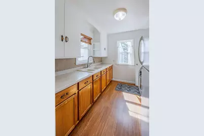 125 Ridgewood Drive, Hopkins, MN 55343 - Photo 11