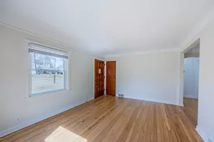 125 Ridgewood Dr, Hopkins, MN 55343 - Photo 5