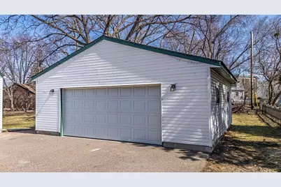 125 Ridgewood Drive, Hopkins, MN 55343 - Photo 35