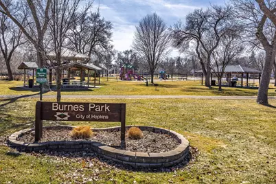 125 Ridgewood Drive, Hopkins, MN 55343 - Photo 47