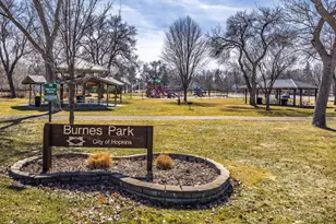 125 Ridgewood Dr, Hopkins, MN 55343 - Photo 47