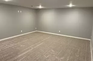 2008 Nelson Dr, Thief River Falls, MN 56701 - Photo 35