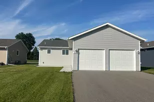 2008 Nelson Dr, Thief River Falls, MN 56701 - Photo 57