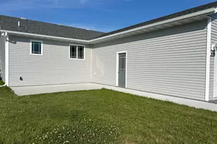 2008 Nelson Dr, Thief River Falls, MN 56701 - Photo 59