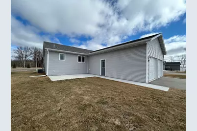 2008 Nelson Drive, Thief River Falls, MN 56701 - Photo 3