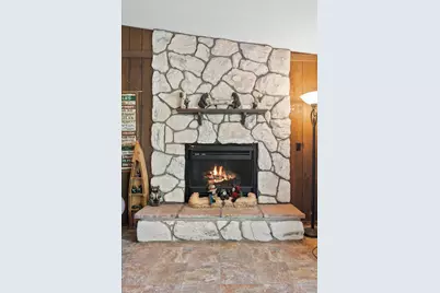 36977 N Shoreland Road, Sturgeon Lake, MN 55783 - Photo 15