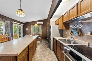 36977 N Shoreland Rd, Sturgeon Lake, MN 55783 - Photo 21