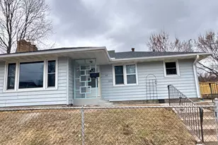 42 Baker St W, Saint Paul, MN 55107 - Photo 19