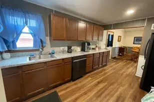 1401 30th Ave NE, Austin, MN 55912 - Photo 7