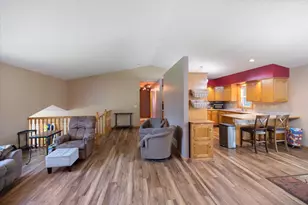 428 Riverview Dr, Monticello, MN 55362 - Photo 11