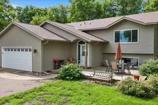 428 Riverview Dr, Monticello, MN 55362 - Photo 5
