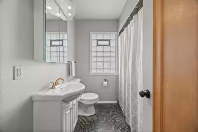 3634 Xerxes Avenue N, Minneapolis, MN 55412 - Photo 11