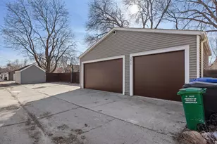 3634 Xerxes Ave N, Minneapolis, MN 55412 - Photo 87