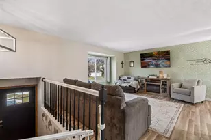 8584 Pinehurst Alcove, Woodbury, MN 55125 - Photo 5