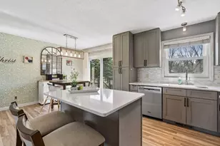 8584 Pinehurst Alcove, Woodbury, MN 55125 - Photo 11