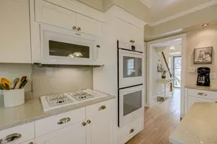 625 Orange St, Hudson, WI 54016 - Photo 25