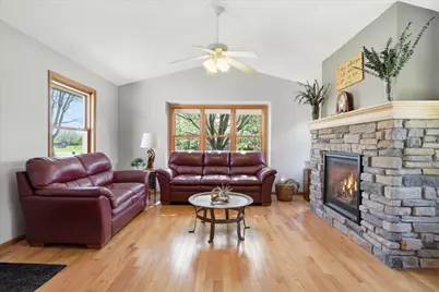 3110 Bluebell Avenue N, Brooklyn Park, MN 55443 - Photo 21