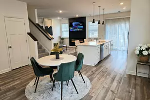 3040 Basswood St, Little Canada, MN 55117 - Photo 9