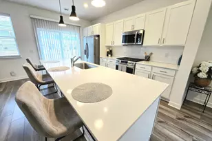 3040 Basswood St, Little Canada, MN 55117 - Photo 7