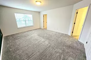 3040 Basswood St, Little Canada, MN 55117 - Photo 23