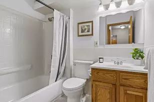 400 Groveland Ave, Minneapolis, MN 55403 - Photo 19