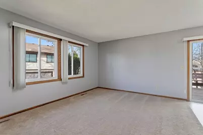 5327 84th Court N, Brooklyn Park, MN 55443 - Photo 11