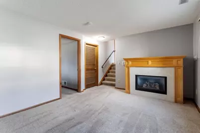 5327 84th Court N, Brooklyn Park, MN 55443 - Photo 9