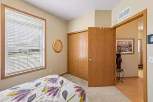 806 Roundhouse St, Shakopee, MN 55379 - Photo 11