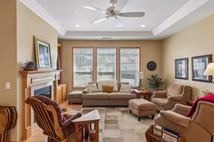 806 Roundhouse St, Shakopee, MN 55379 - Photo 21