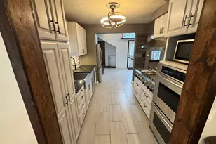 6439 Olympia St, Golden Valley, MN 55427 - Photo 11