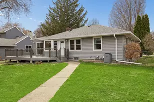 1914 Holton St, Roseville, MN 55113 - Photo 47