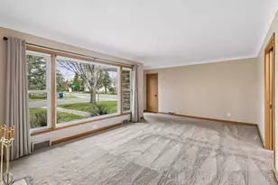 1914 Holton St, Roseville, MN 55113 - Photo 7