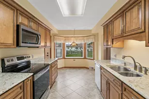 1914 Holton St, Roseville, MN 55113 - Photo 17