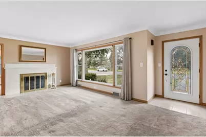 1914 Holton Street, Roseville, MN 55113 - Photo 5