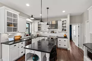 17259 Candlewood Pkwy, Eden Prairie, MN 55347 - Photo 15