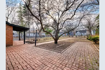 4230 Ewing Avenue N, Robbinsdale, MN 55422 - Photo 29