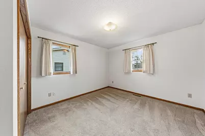 580 N Waterville Avenue, Le Center, MN 56057 - Photo 21