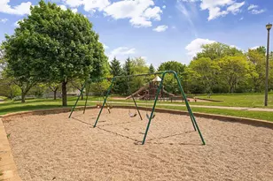 11513 Ravoux Ave, Burnsville, MN 55337 - Photo 49