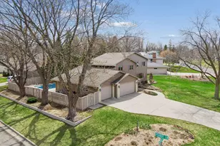 11513 Ravoux Ave, Burnsville, MN 55337 - Photo 3