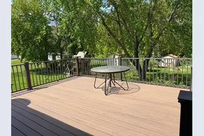 7230 38th Street N, Oakdale, MN 55128 - Photo 3