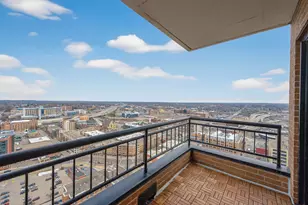 168 6th St E, Saint Paul, MN 55101 - Photo 23